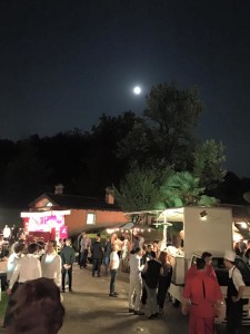 E la luna suggella una serata magnifica #davittorio #artistidellostreetfood