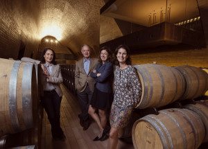 Albiera, Allegra, Alessia con il padre Piero Antinori, Marchesi Antinori